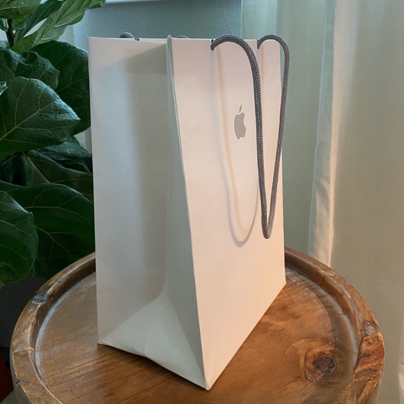 Apple Store bag - Picture 2 of 2
